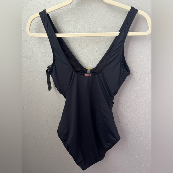 New Lauren Ring-Front One-Piece in Black Size 6 - Picture 7 of 11
